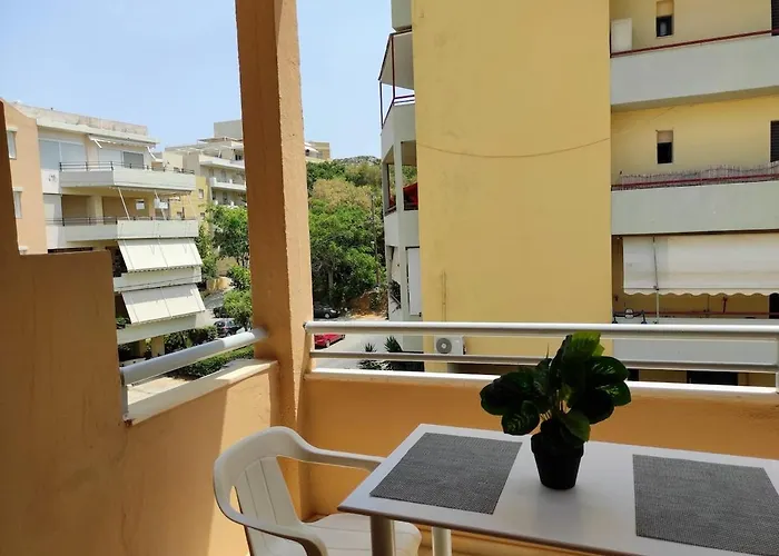 Athina's * ريثيمنو